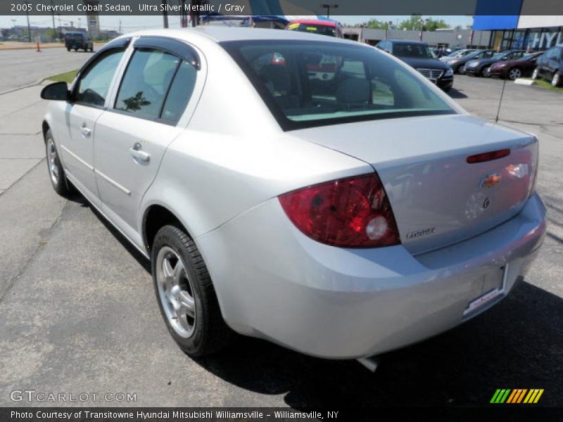 Ultra Silver Metallic / Gray 2005 Chevrolet Cobalt Sedan