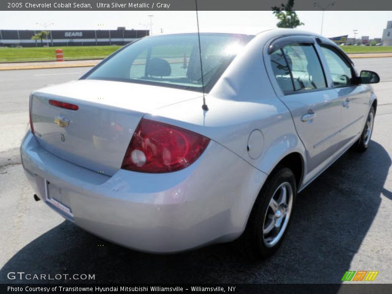 Ultra Silver Metallic / Gray 2005 Chevrolet Cobalt Sedan
