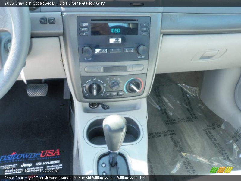Ultra Silver Metallic / Gray 2005 Chevrolet Cobalt Sedan