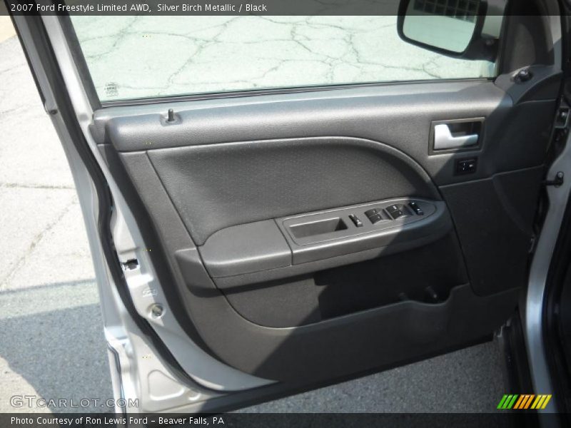 Silver Birch Metallic / Black 2007 Ford Freestyle Limited AWD