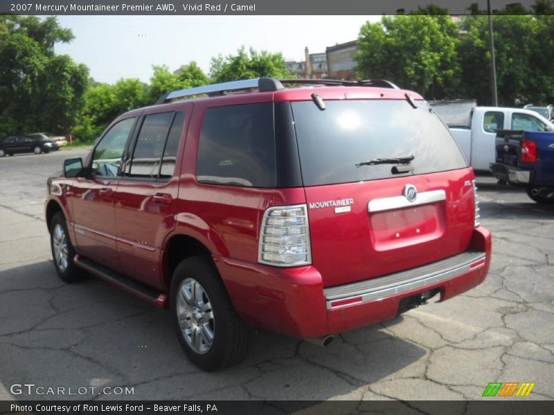 Vivid Red / Camel 2007 Mercury Mountaineer Premier AWD