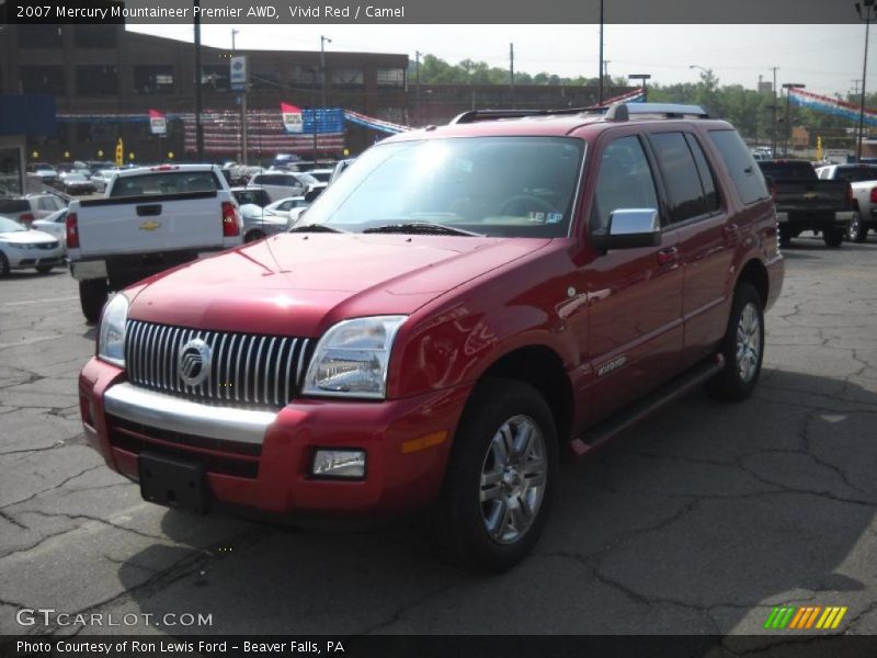 Vivid Red / Camel 2007 Mercury Mountaineer Premier AWD