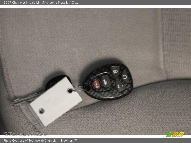 Silverstone Metallic / Gray 2007 Chevrolet Impala LT