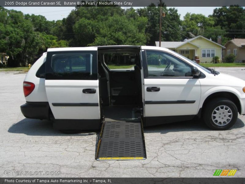 Butane Blue Pearl / Medium Slate Gray 2005 Dodge Grand Caravan SE