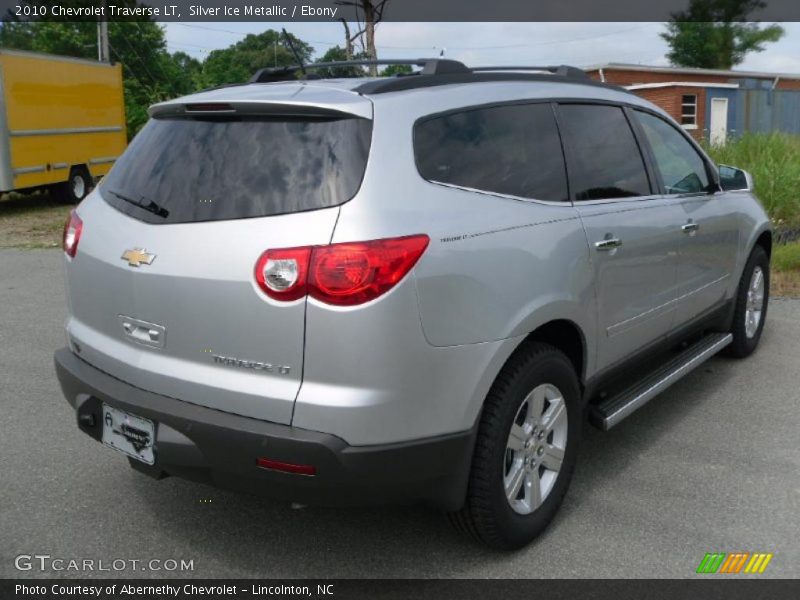 Silver Ice Metallic / Ebony 2010 Chevrolet Traverse LT