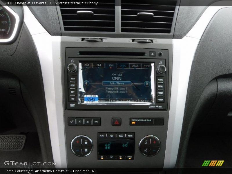 Silver Ice Metallic / Ebony 2010 Chevrolet Traverse LT