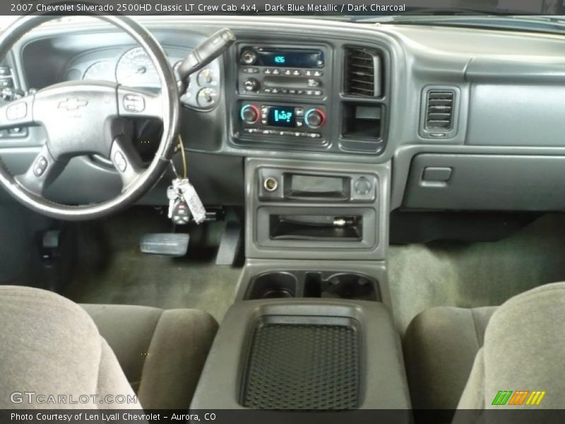 Dark Blue Metallic / Dark Charcoal 2007 Chevrolet Silverado 2500HD Classic LT Crew Cab 4x4