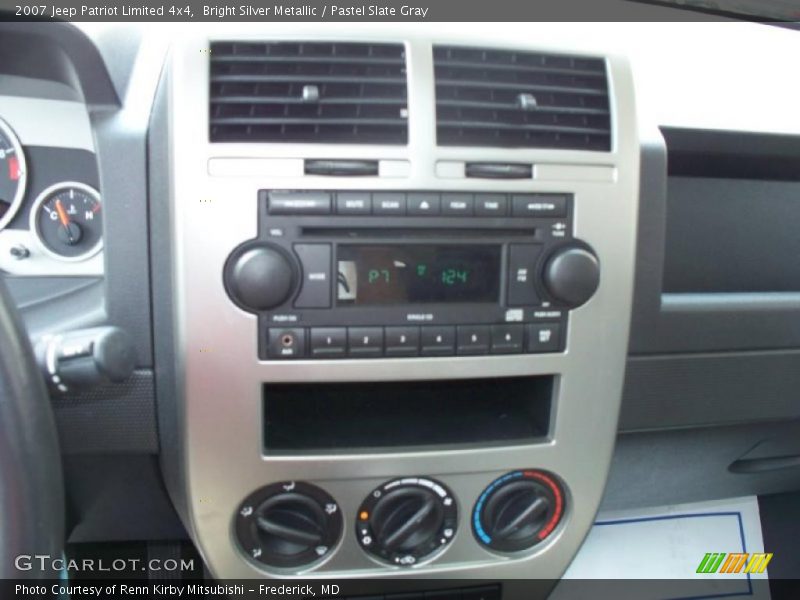 Bright Silver Metallic / Pastel Slate Gray 2007 Jeep Patriot Limited 4x4