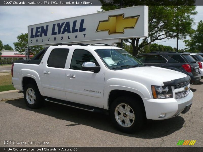 Summit White / Ebony 2007 Chevrolet Avalanche Z71 4WD