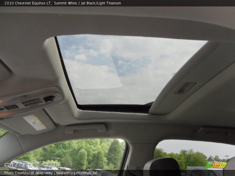 Summit White / Jet Black/Light Titanium 2010 Chevrolet Equinox LT