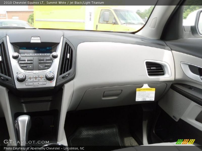 Summit White / Jet Black/Light Titanium 2010 Chevrolet Equinox LT