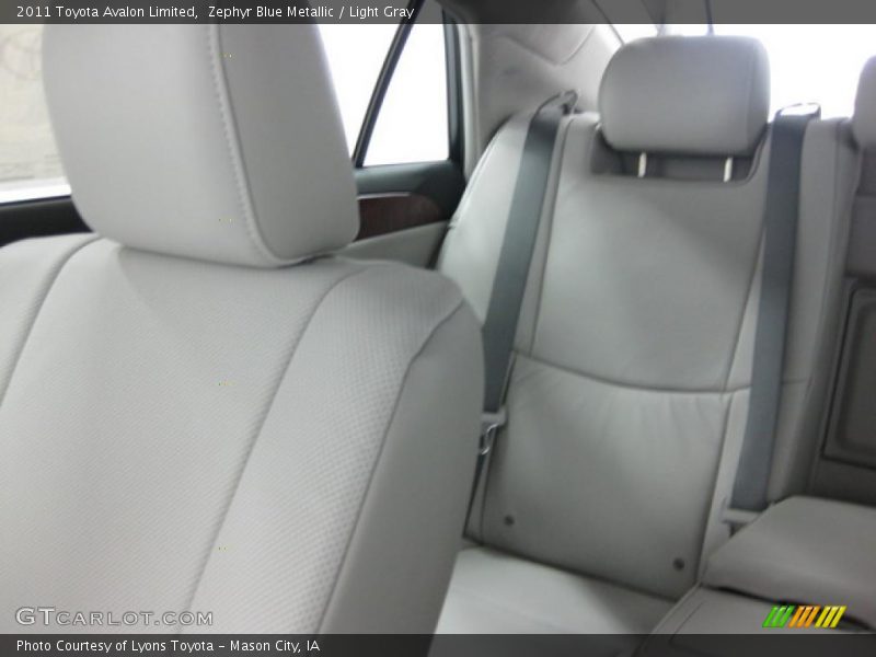 Zephyr Blue Metallic / Light Gray 2011 Toyota Avalon Limited