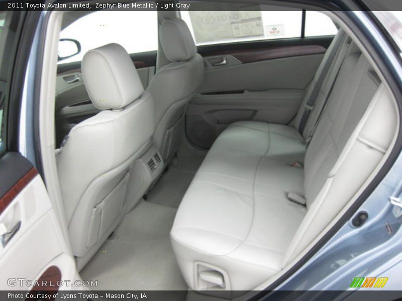Zephyr Blue Metallic / Light Gray 2011 Toyota Avalon Limited