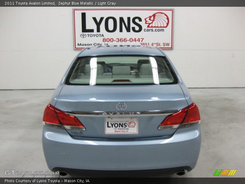 Zephyr Blue Metallic / Light Gray 2011 Toyota Avalon Limited