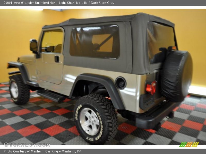 Light Khaki Metallic / Dark Slate Gray 2004 Jeep Wrangler Unlimited 4x4