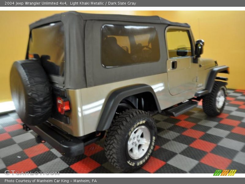Light Khaki Metallic / Dark Slate Gray 2004 Jeep Wrangler Unlimited 4x4
