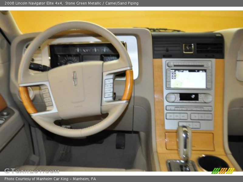 Stone Green Metallic / Camel/Sand Piping 2008 Lincoln Navigator Elite 4x4