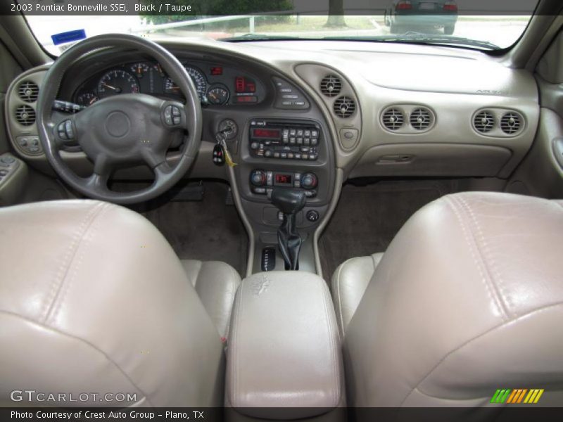 Black / Taupe 2003 Pontiac Bonneville SSEi