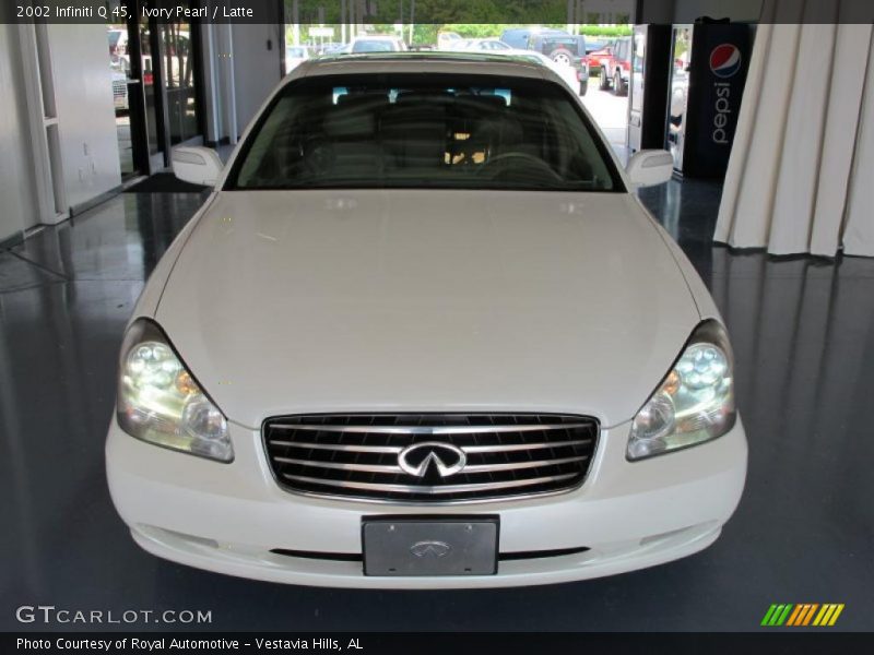 Ivory Pearl / Latte 2002 Infiniti Q 45