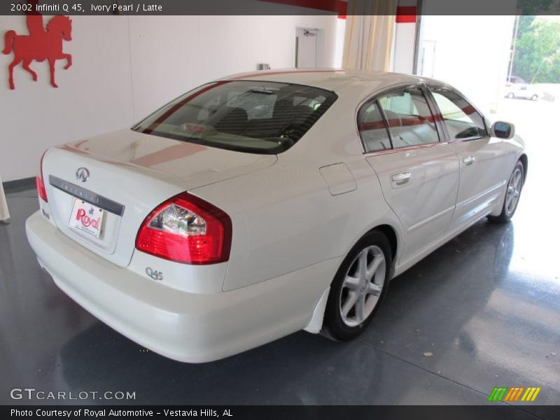 Ivory Pearl / Latte 2002 Infiniti Q 45