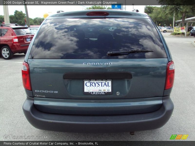 Magnesium Green Pearl / Dark Khaki/Light Graystone 2006 Dodge Caravan SE