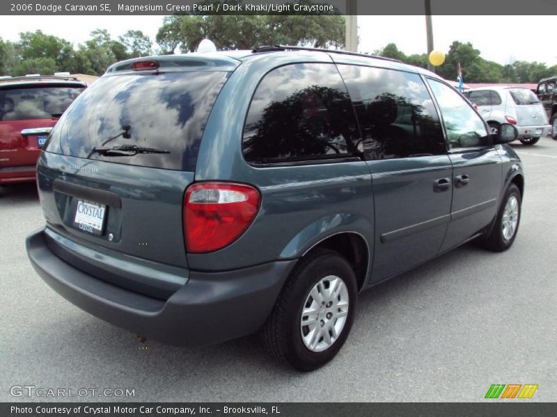 Magnesium Green Pearl / Dark Khaki/Light Graystone 2006 Dodge Caravan SE