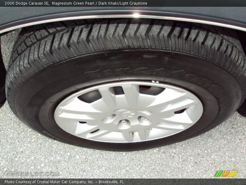 Magnesium Green Pearl / Dark Khaki/Light Graystone 2006 Dodge Caravan SE
