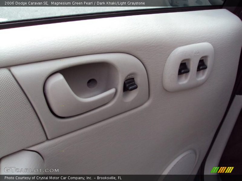 Magnesium Green Pearl / Dark Khaki/Light Graystone 2006 Dodge Caravan SE