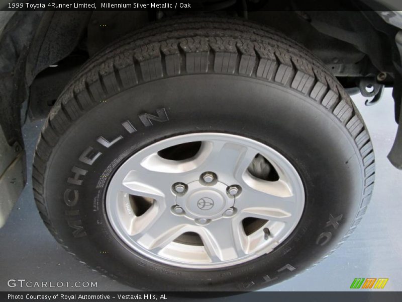Millennium Silver Metallic / Oak 1999 Toyota 4Runner Limited