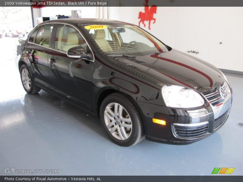 Black Uni / Pure Beige 2009 Volkswagen Jetta TDI Sedan