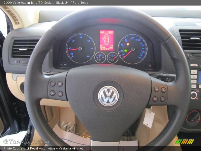 Black Uni / Pure Beige 2009 Volkswagen Jetta TDI Sedan