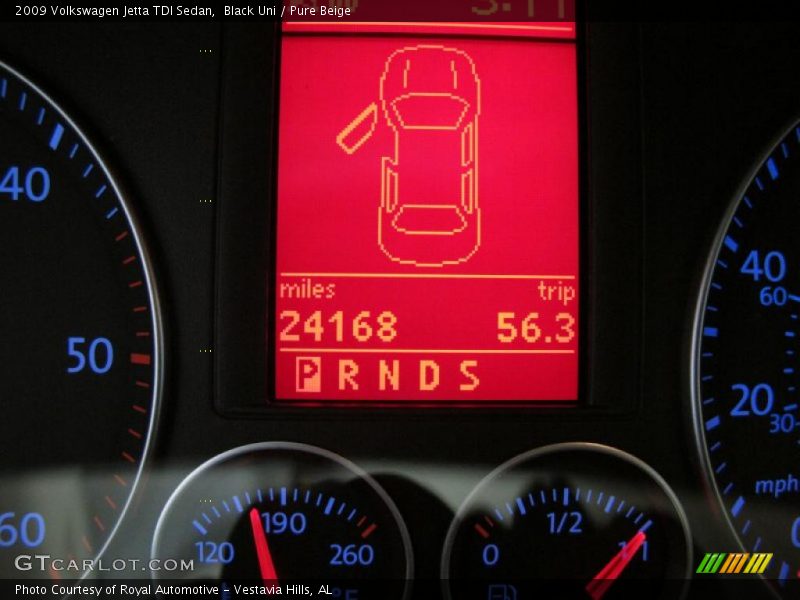 Black Uni / Pure Beige 2009 Volkswagen Jetta TDI Sedan