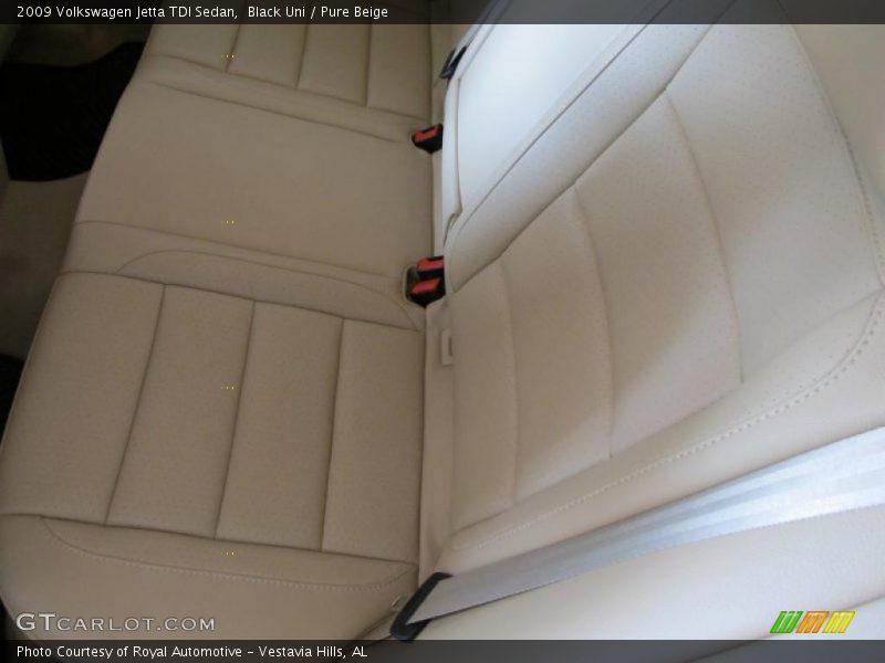 Black Uni / Pure Beige 2009 Volkswagen Jetta TDI Sedan