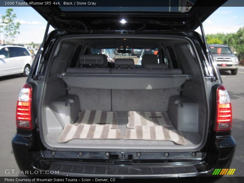 Black / Stone Gray 2006 Toyota 4Runner SR5 4x4