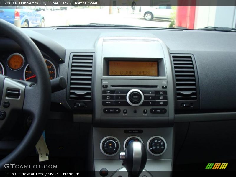 Super Black / Charcoal/Steel 2008 Nissan Sentra 2.0