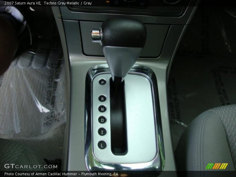 Techno Gray Metallic / Gray 2007 Saturn Aura XE