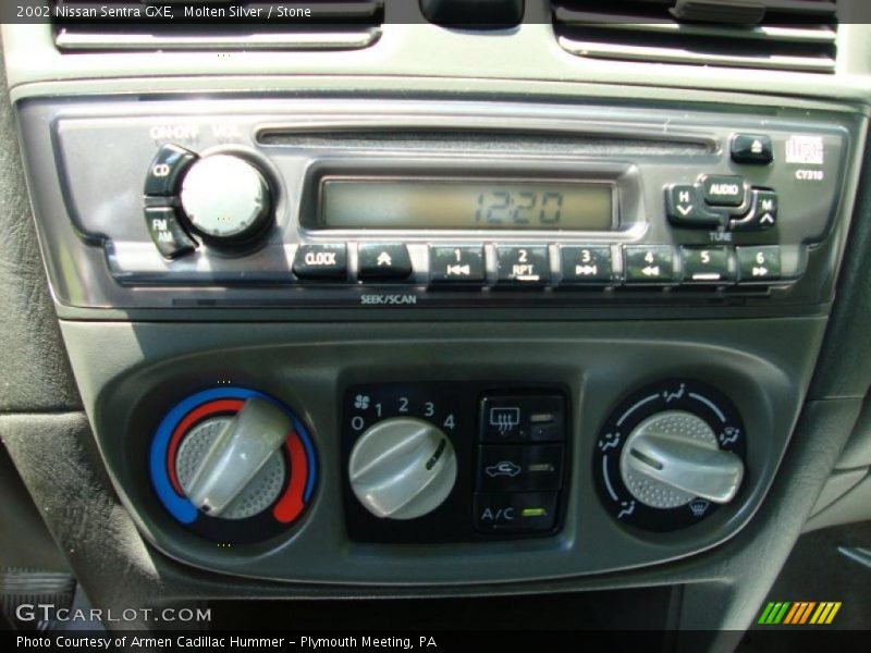Molten Silver / Stone 2002 Nissan Sentra GXE