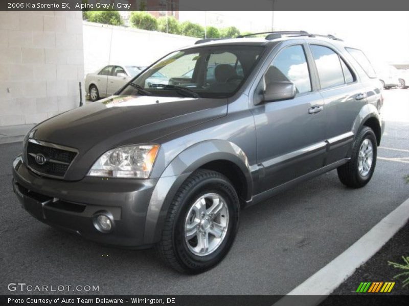 Alpine Gray / Gray 2006 Kia Sorento EX