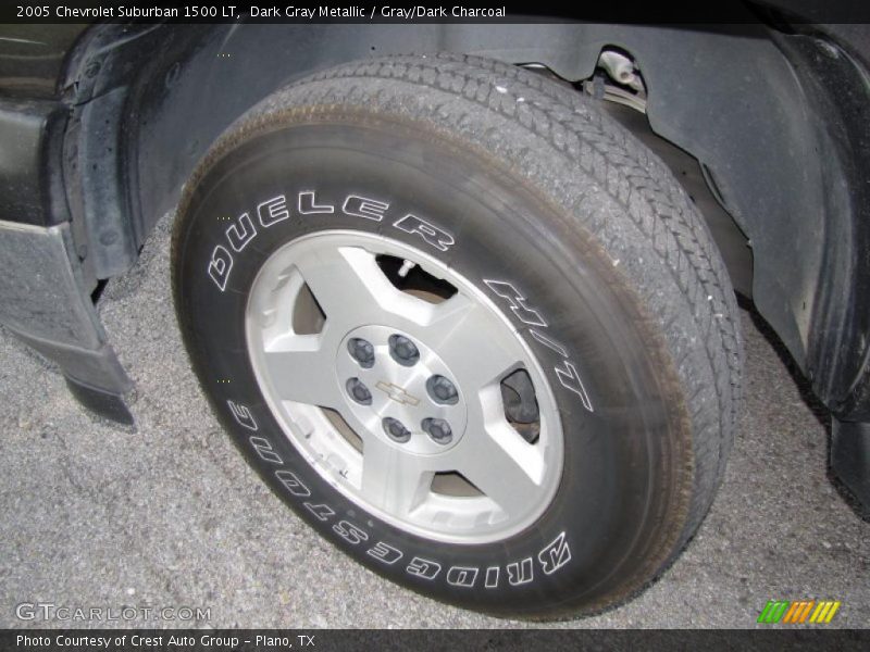 Dark Gray Metallic / Gray/Dark Charcoal 2005 Chevrolet Suburban 1500 LT