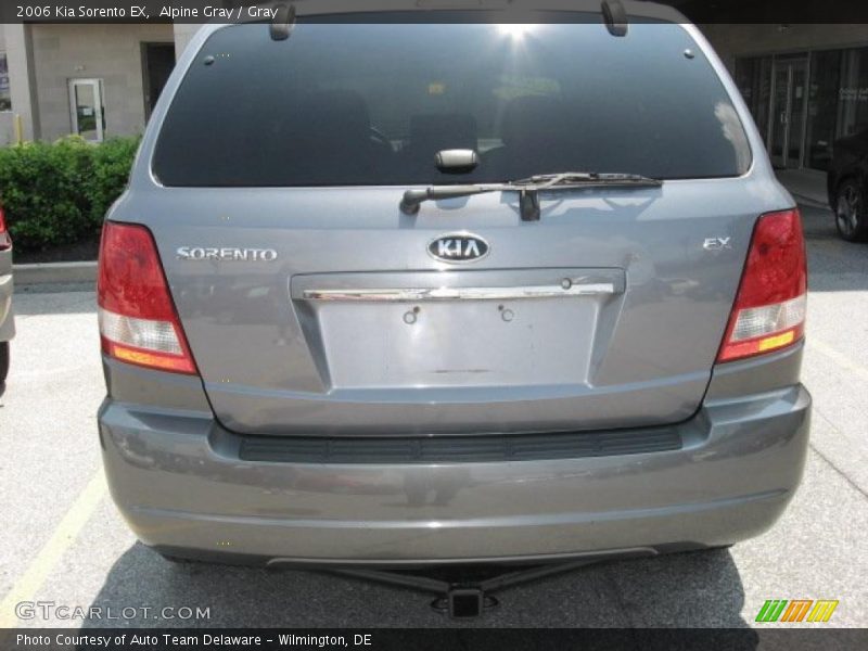 Alpine Gray / Gray 2006 Kia Sorento EX