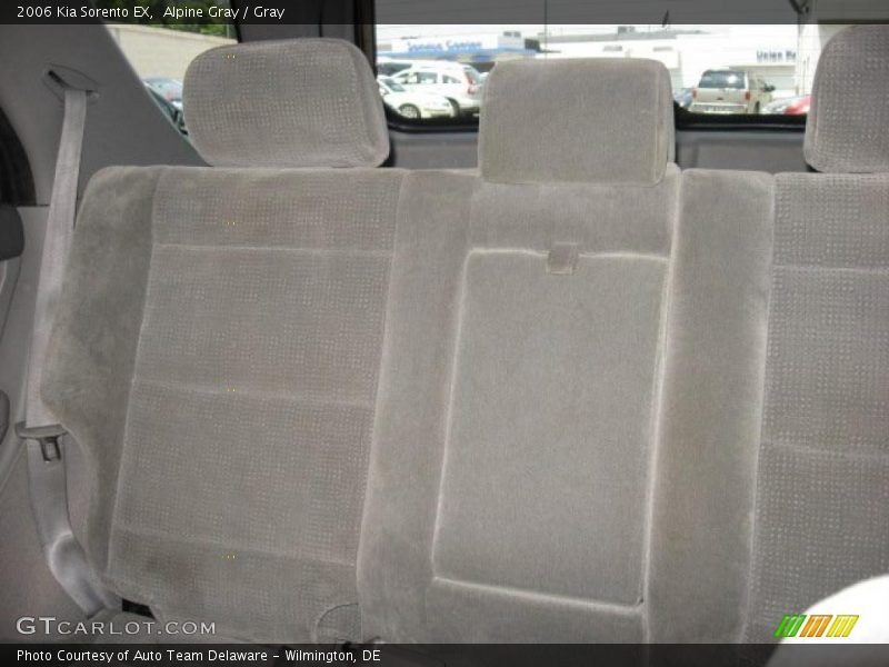 Alpine Gray / Gray 2006 Kia Sorento EX