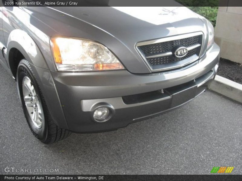Alpine Gray / Gray 2006 Kia Sorento EX