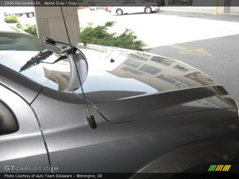 Alpine Gray / Gray 2006 Kia Sorento EX