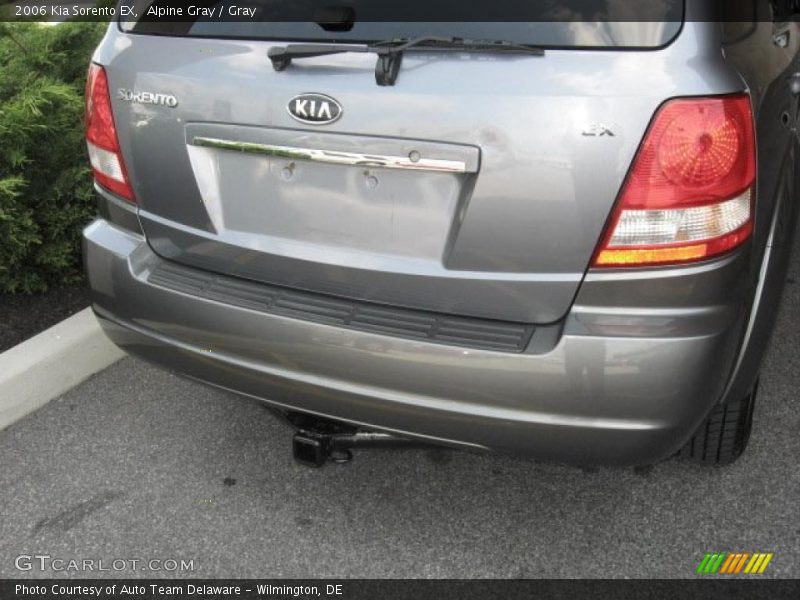 Alpine Gray / Gray 2006 Kia Sorento EX