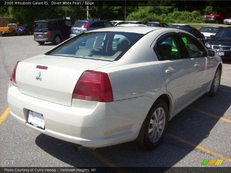 Dover White Pearl / Beige 2006 Mitsubishi Galant ES