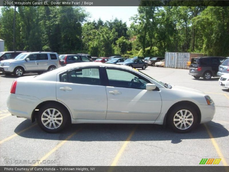 Dover White Pearl / Beige 2006 Mitsubishi Galant ES