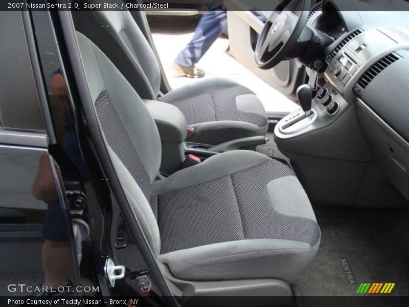Super Black / Charcoal/Steel 2007 Nissan Sentra 2.0