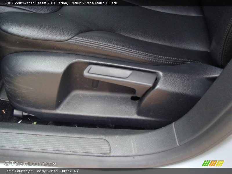Reflex Silver Metallic / Black 2007 Volkswagen Passat 2.0T Sedan
