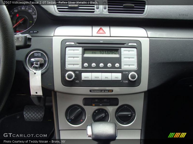 Reflex Silver Metallic / Black 2007 Volkswagen Passat 2.0T Sedan