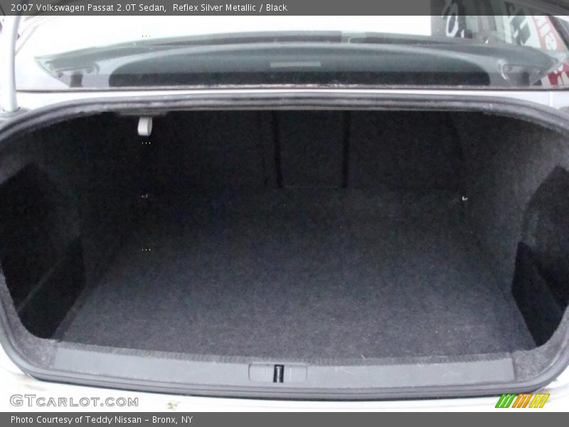 Reflex Silver Metallic / Black 2007 Volkswagen Passat 2.0T Sedan